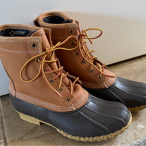 L.L. Bean Tan and Brown Lace-Up Boots - Picture 1 of 5